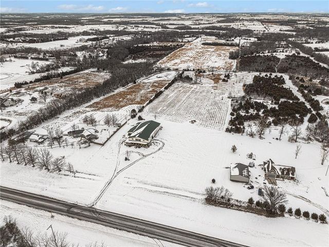 21936 Linwood Road, Linwood, KS 66052