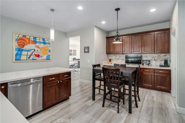 43766 Sondi, Lancaster, CA 93536