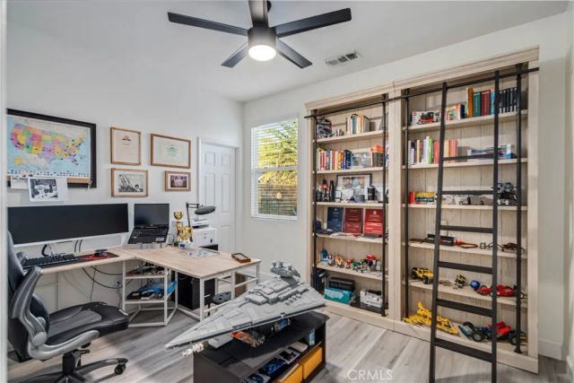 43766 Sondi, Lancaster, CA 93536