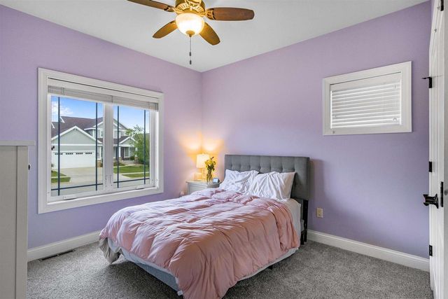 1009 Tara Lane, Waunakee, WI 53597