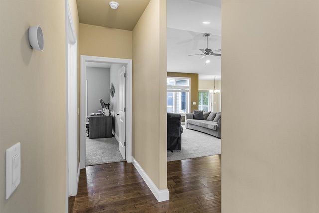 1009 Tara Lane, Waunakee, WI 53597