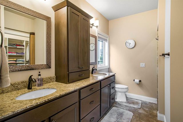 1009 Tara Lane, Waunakee, WI 53597