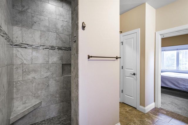 1009 Tara Lane, Waunakee, WI 53597