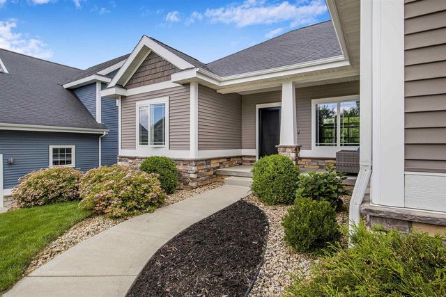 1009 Tara Lane, Waunakee, WI 53597