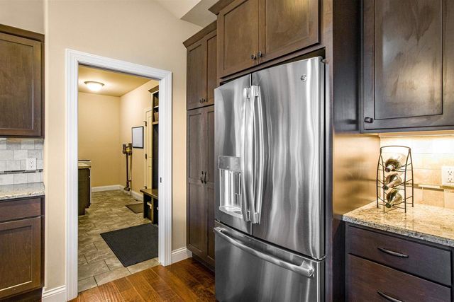 1009 Tara Lane, Waunakee, WI 53597