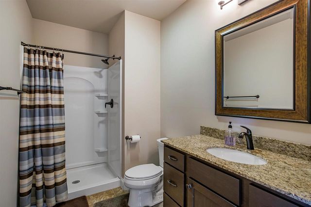 1009 Tara Lane, Waunakee, WI 53597