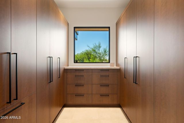 28450 N 76TH Street, Scottsdale, AZ 85266