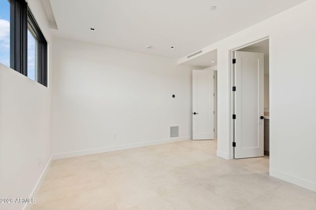 28450 N 76TH Street, Scottsdale, AZ 85266