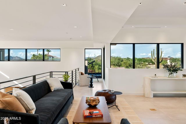 28450 N 76TH Street, Scottsdale, AZ 85266