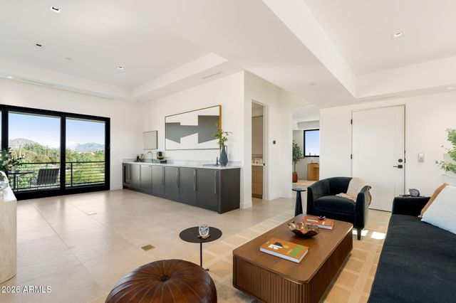 28450 N 76TH Street, Scottsdale, AZ 85266