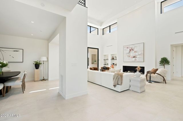 28450 N 76TH Street, Scottsdale, AZ 85266