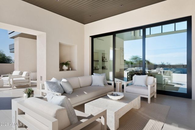 28450 N 76TH Street, Scottsdale, AZ 85266