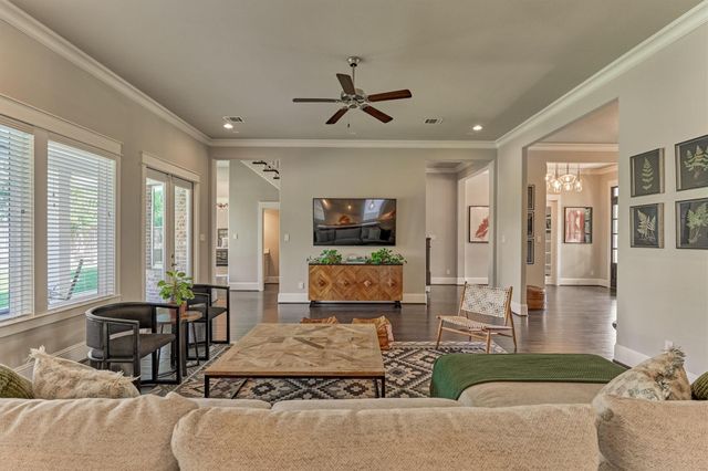 2107 Sweet Drift Circle, Conroe, TX 77384