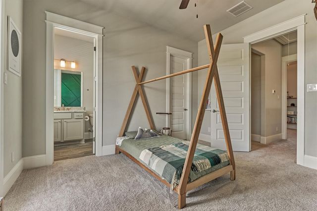 2107 Sweet Drift Circle, Conroe, TX 77384