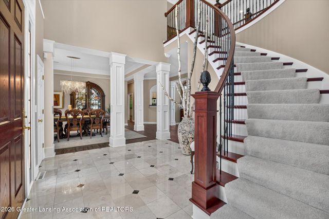 3945 Turnberry Lane, Okemos, MI 48864