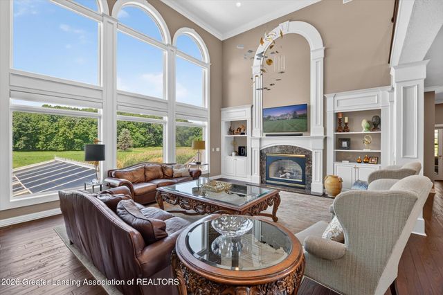 3945 Turnberry Lane, Okemos, MI 48864