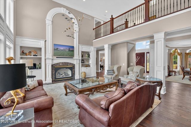 3945 Turnberry Lane, Okemos, MI 48864