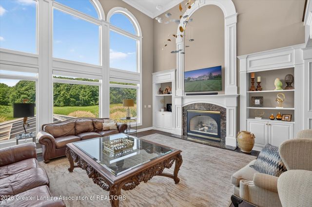 3945 Turnberry Lane, Okemos, MI 48864