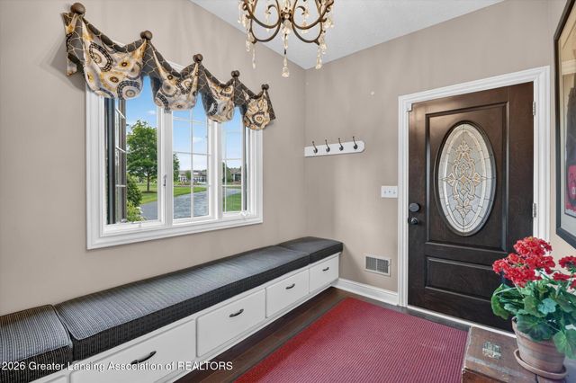 3945 Turnberry Lane, Okemos, MI 48864