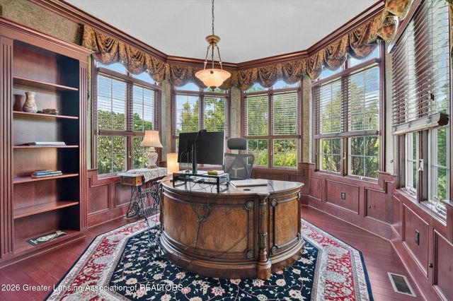 3945 Turnberry Lane, Okemos, MI 48864