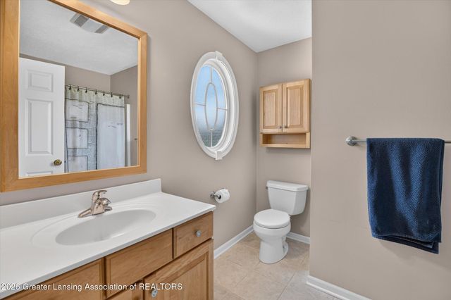 3945 Turnberry Lane, Okemos, MI 48864