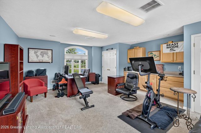 3945 Turnberry Lane, Okemos, MI 48864