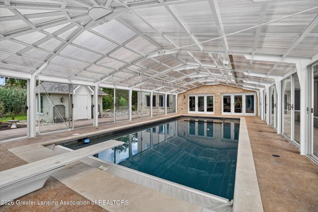 3945 Turnberry Lane, Okemos, MI 48864