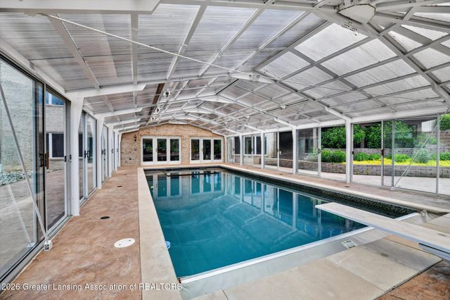 3945 Turnberry Lane, Okemos, MI 48864