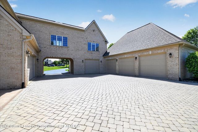 3945 Turnberry Lane, Okemos, MI 48864