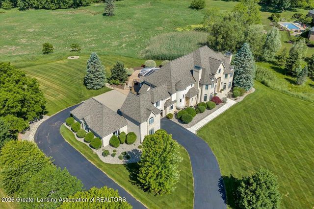 3945 Turnberry Lane, Okemos, MI 48864