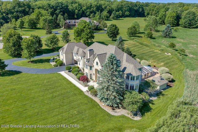 3945 Turnberry Lane, Okemos, MI 48864