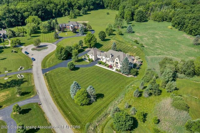 3945 Turnberry Lane, Okemos, MI 48864