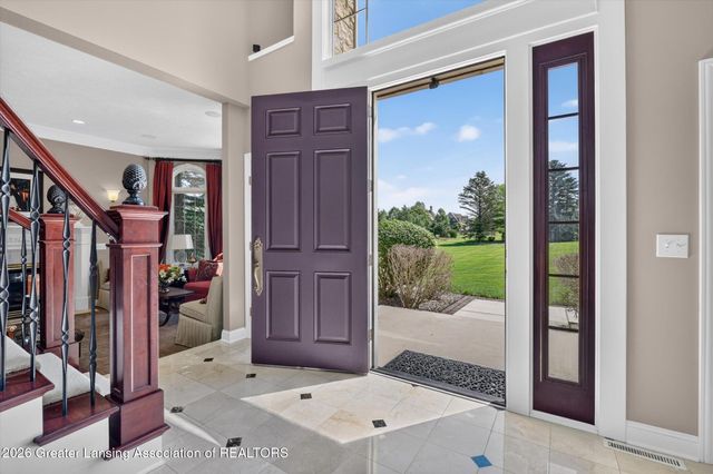 3945 Turnberry Lane, Okemos, MI 48864