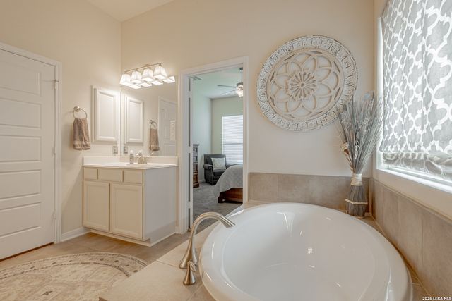832 Silver Fox, Cibolo, TX 78108