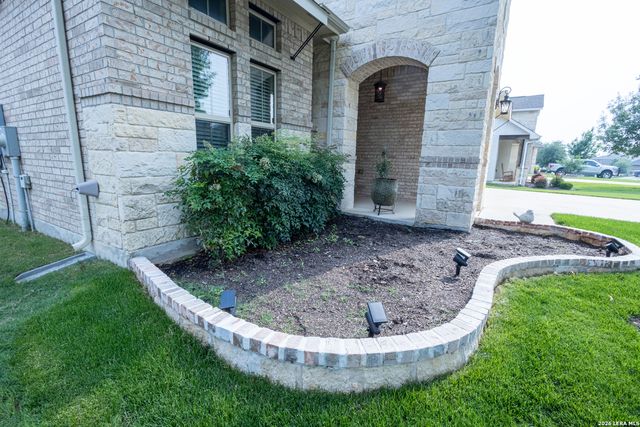 832 Silver Fox, Cibolo, TX 78108