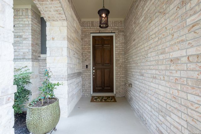 832 Silver Fox, Cibolo, TX 78108