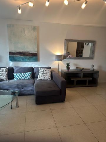 119 NE 19th Ct 215 G, Wilton Manors, FL 33305