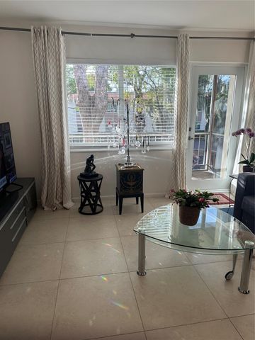 119 NE 19th Ct 215 G, Wilton Manors, FL 33305