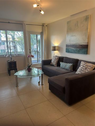 119 NE 19th Ct 215 G, Wilton Manors, FL 33305