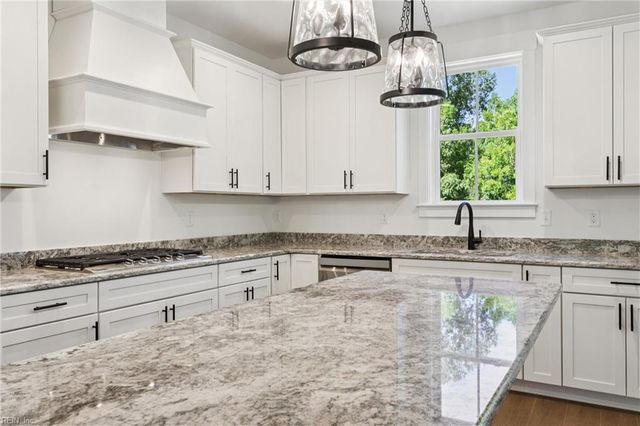 3409 Mintonville Point DR, Suffolk, VA 23435