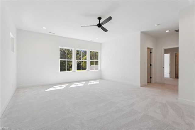 3409 Mintonville Point DR, Suffolk, VA 23435