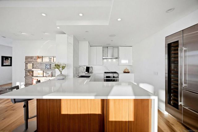 475 Redwood St 906, San Diego, CA 92103