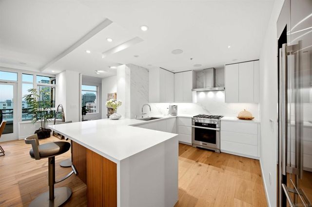 475 Redwood St 906, San Diego, CA 92103