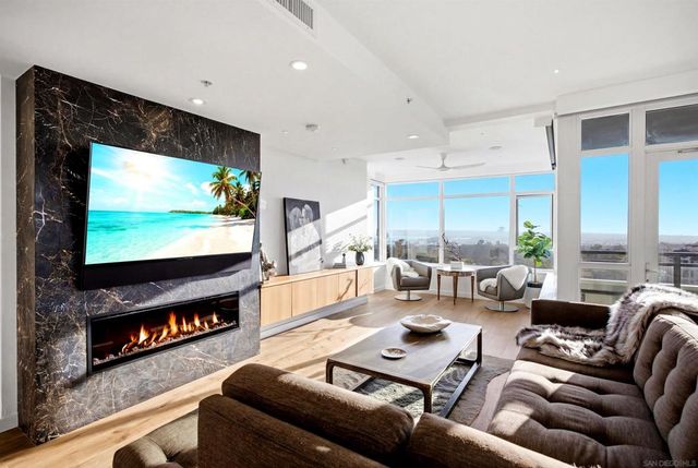 475 Redwood St 906, San Diego, CA 92103