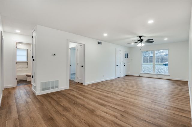 4404 Dove Creek Way, Dallas, TX 75232