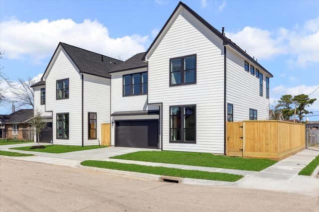 5613 Leonard Street, Houston, TX 77023