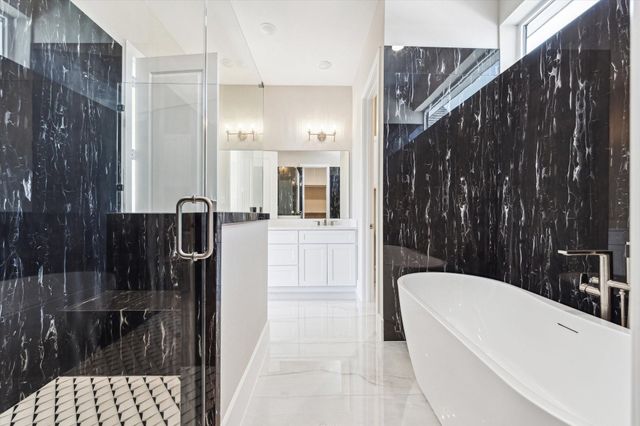 5613 Leonard Street, Houston, TX 77023