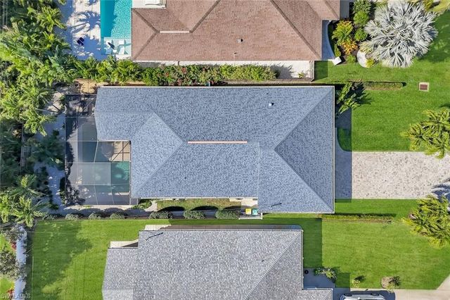 574 102nd AVE N, Naples, FL 34108