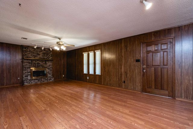 14106 Ridgewood Drive, Little Rock, AR 72211