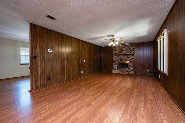 14106 Ridgewood Drive, Little Rock, AR 72211